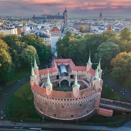 Park Strzelecki Spacious By Bookinghost Daire *